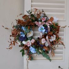 Load image into Gallery viewer, Orée – A Wreath of Timeless Elegance