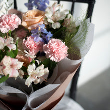 Load image into Gallery viewer, Je t’aime